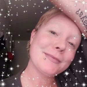 Meet your Posher, Kara